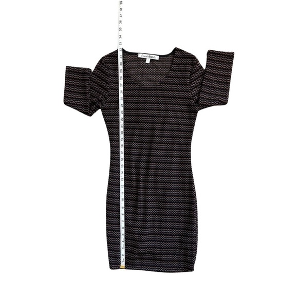 lovers + friends Back Cut-Out Mini Dress NWOT - Picture 11 of 15